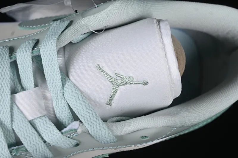 All categories Air Jordan Jordan series basketball shoes Air Jordan 1 Low Air Jordan 1 Low AJ1 Joe 1 amber green low-top cultural and casual sneakers HF4078-100